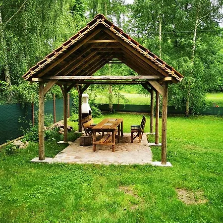 Ferienhaus Mazurski Ogrod - Dom Z Ogrodem, Kominkiem I Wiata Biesiadna Wydminy